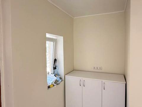 комерційна за адресою Рівне, Яворницького вул., 27-29