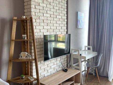 квартира за адресою Полковника Гуляєва просп. (Маршала Жукова), 111