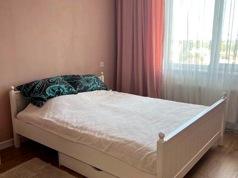 квартира за адресою Полковника Гуляєва просп. (Маршала Жукова), 111