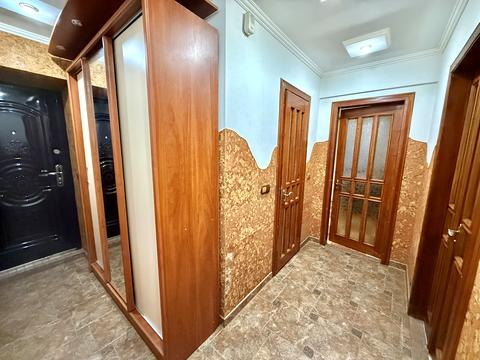 квартира за адресою Сергія Скальда вул. (Комарова), 31