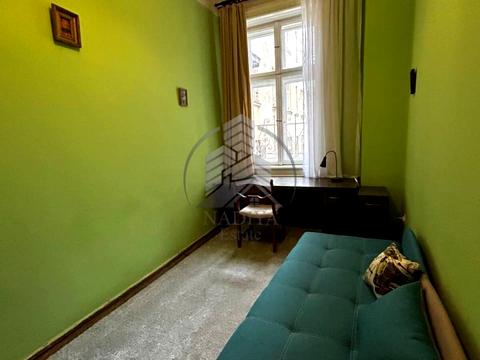 квартира за адресою Львів, Пекарська вул., 1