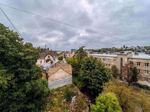 квартира за адресою Іларіона Свєнціцького вул., 18