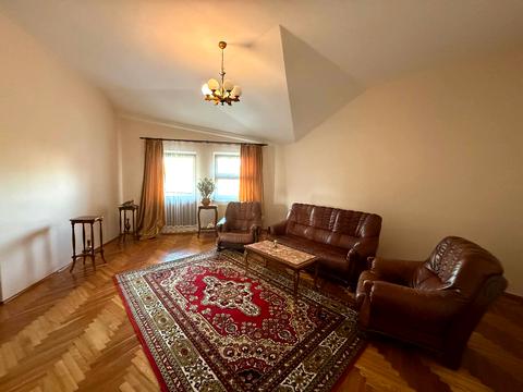 квартира за адресою Іларіона Свєнціцького вул., 18