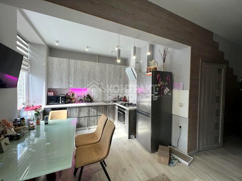 квартира за адресою Павлівський майдан пл. (Рози Люксембург майдан), 2