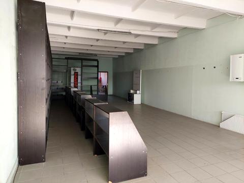 комерційна за адресою Каракая вул., 24