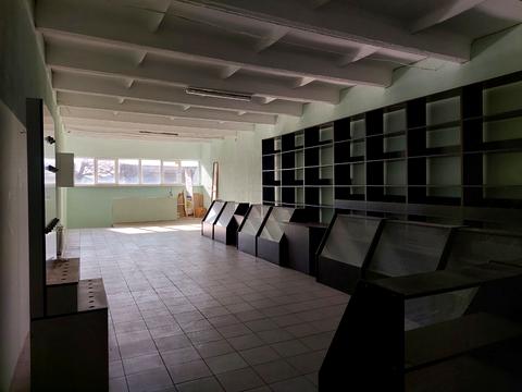 комерційна за адресою Каракая вул., 24