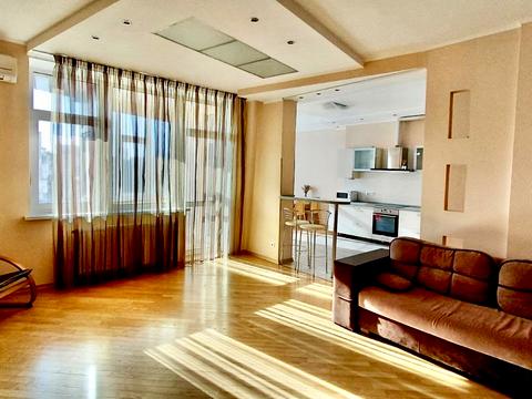 квартира за адресою Лесі Українки бульв., 7-Б