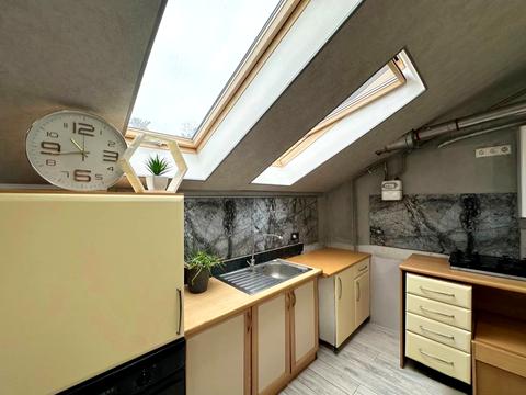 квартира за адресою Лісова вул., 58-А