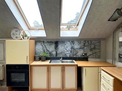 квартира за адресою Лісова вул., 58-А