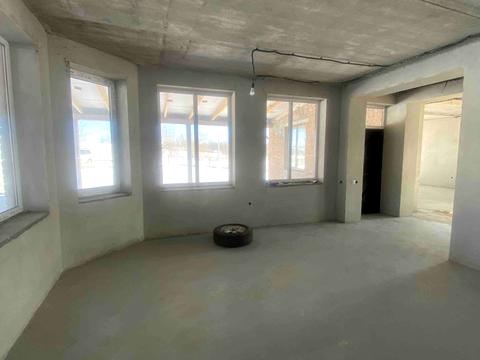 комерційна за адресою Шевченка вул., 1