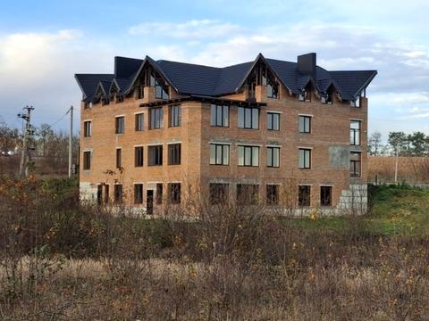 комерційна за адресою Шевченка вул., 1