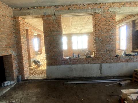 комерційна за адресою Шевченка вул., 1