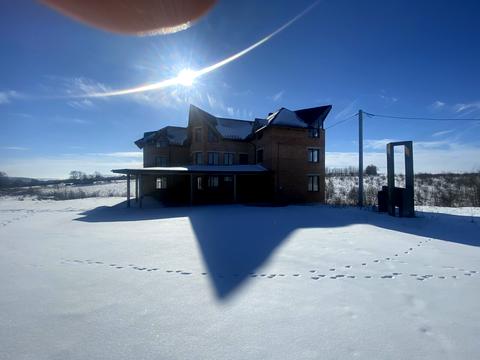 комерційна за адресою Шевченка вул., 1