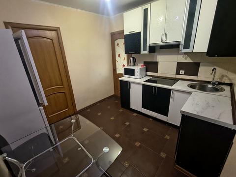 квартира за адресою Патріарха Мстислава Скрипника вул., 40-А