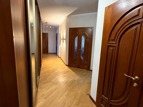 квартира за адресою Київ, Голосіївський просп. (40-річчя Жовтня), 130/57