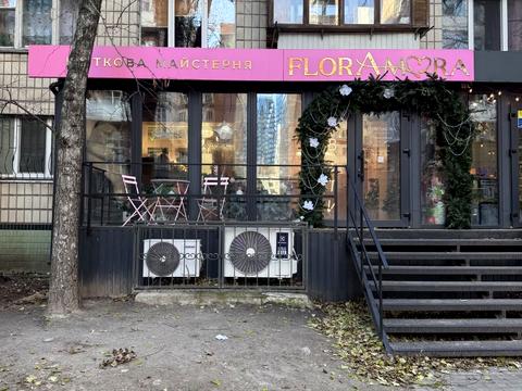 коммерческая по адресу Василия Тютюнника ул. (Анрі Барбюса), 49