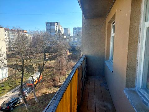 квартира за адресою Стебницька вул., 76