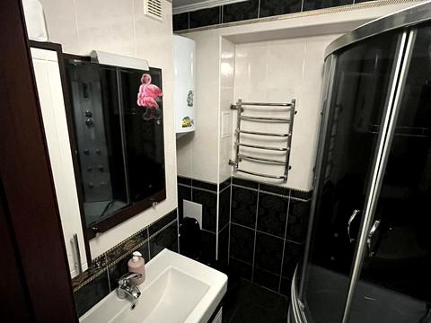 квартира за адресою Грушевського вул., 27