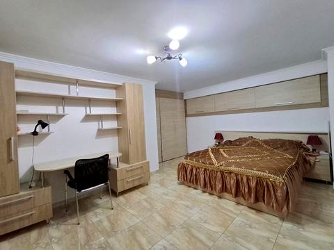 квартира по адресу Бунина ул. (Буніна), 7