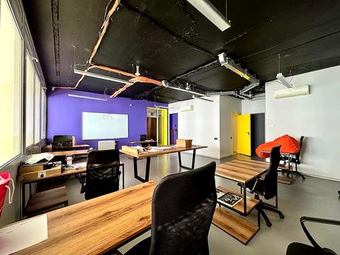 комерційна за адресою Ірининська вул., 5/24