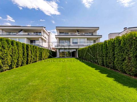 дом по адресу вул. Лютнева