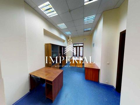 комерційна за адресою Київ, Саксаганського вул., 58