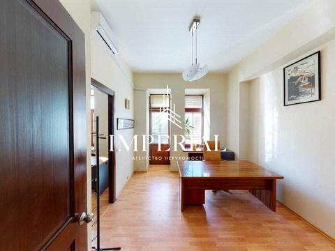 комерційна за адресою Київ, Саксаганського вул., 58