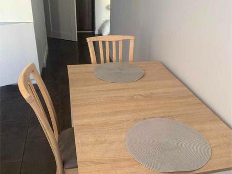 квартира за адресою Юнацька вул., 10