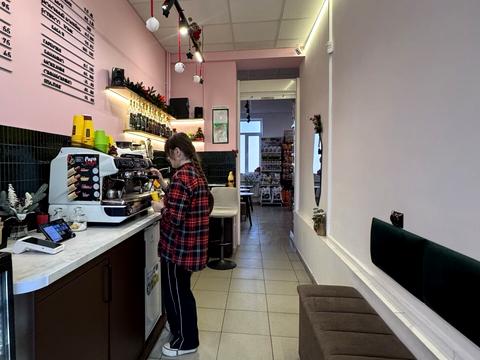 комерційна за адресою Авіаконструктора Антонова вул., 35