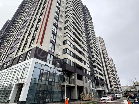 комерційна за адресою Севастопольська пл., 56