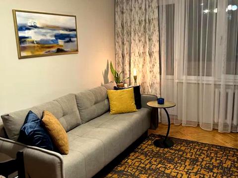 квартира по адресу Руфа ул., 10