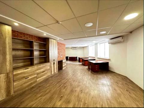 коммерческая по адресу Calle Dilova ул. (Димитрова), 2-Б