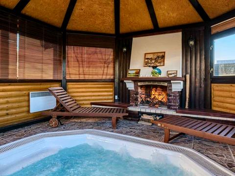 будинок за адресою Озерна вул., 2