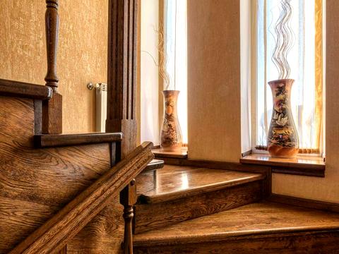 будинок за адресою Озерна вул., 2