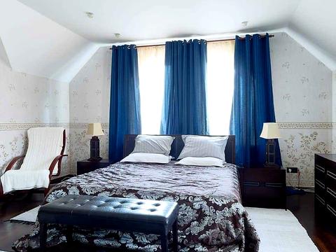 будинок за адресою Озерна вул., 2