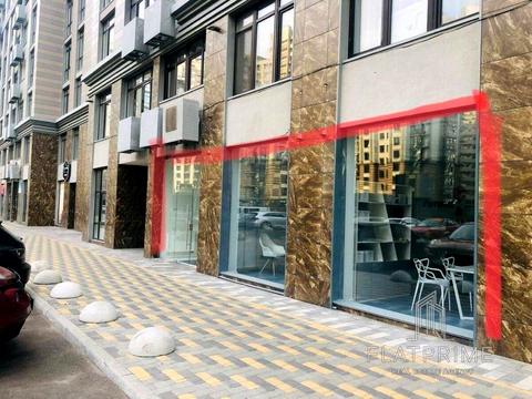 комерційна за адресою Андрія Верхогляда вул. (Михайла Драгомирова), 2