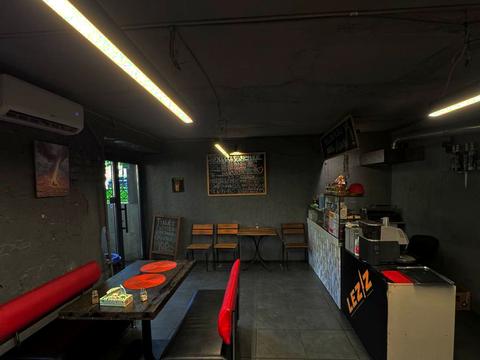 комерційна за адресою Київ, Солом'янська вул., 16