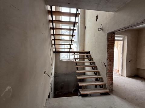 будинок за адресою Лесі Українки вул., 68