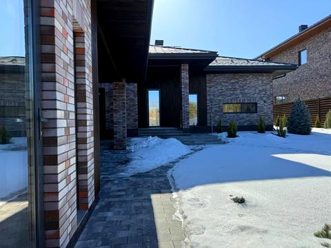 будинок за адресою с. Гореничі, Центральна вул.