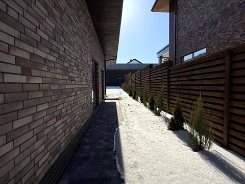 будинок за адресою с. Гореничі, Центральна вул.