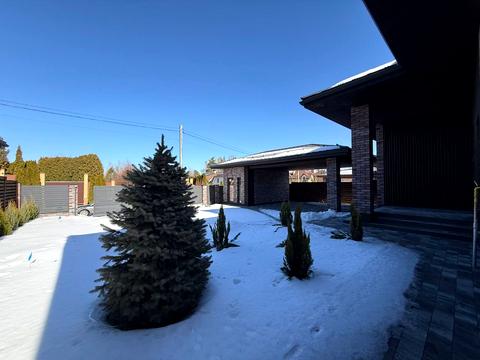 будинок за адресою с. Гореничі, Центральна вул.