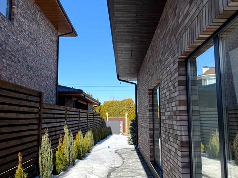 будинок за адресою с. Гореничі, Центральна вул.