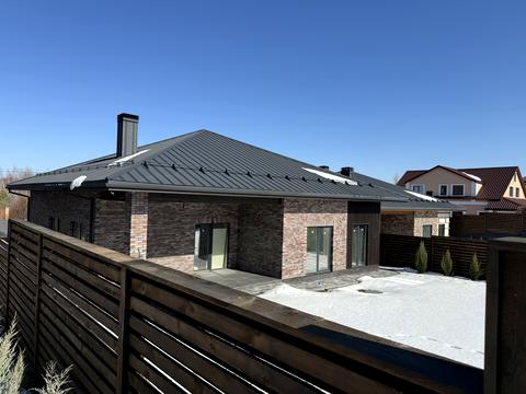 будинок за адресою с. Гореничі, Центральна вул.