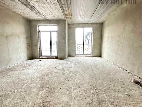 комерційна за адресою Капушанська вул., 80