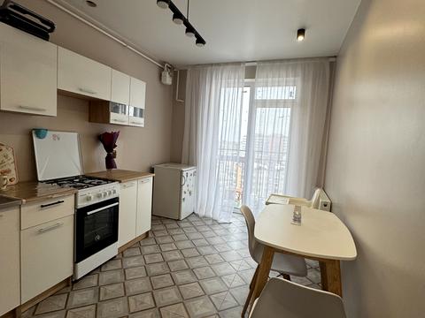 квартира за адресою Івана Сльоти вул., 49г