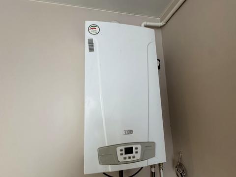 квартира за адресою Івана Сльоти вул., 49г