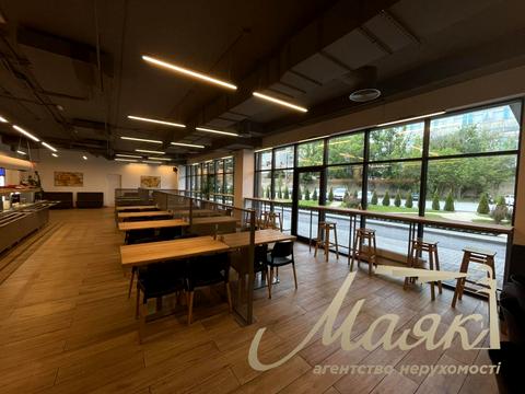 комерційна за адресою Київ, Гарматна вул., 4