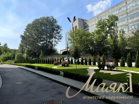 комерційна за адресою Київ, Гарматна вул., 4