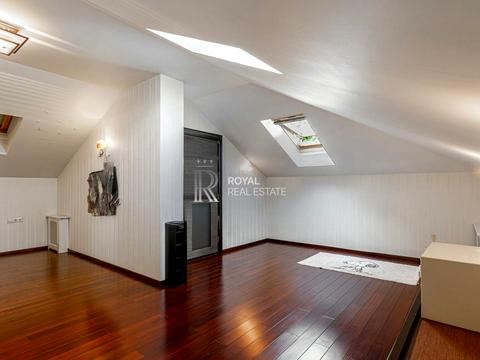 будинок за адресою Редутна вул.