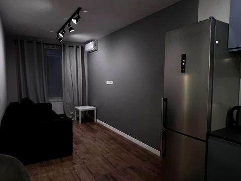 квартира за адресою Академіка Заболотного вул., 1-Б